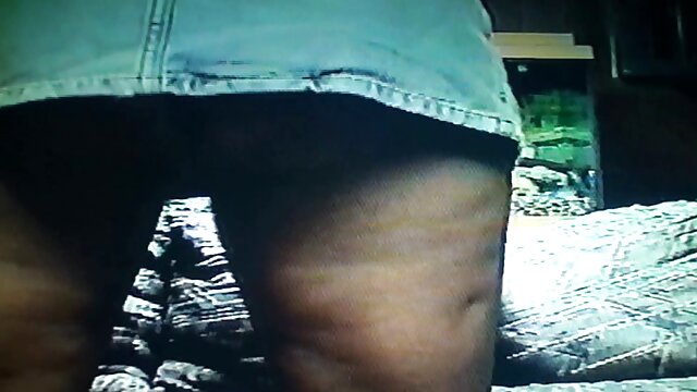 ایچ ڈی کے معیار :  ایک سنہرے فیلم سکسی داغ خارجی بالوں والی pushes ایک بڑا dildo کے اندر اس کے گیلے بلی کے ہونٹ آج بالغ فحش ویڈیوز