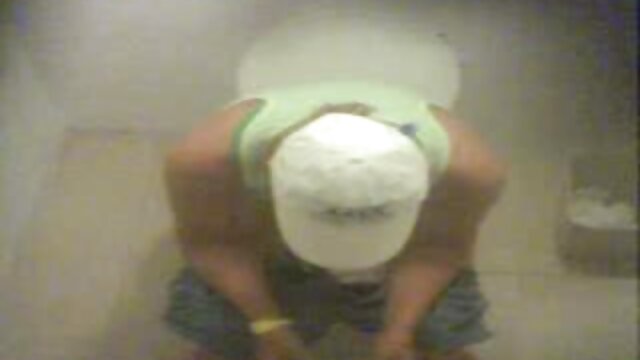 ایچ ڈی کے معیار :  ایک سنہرے دانلود فیلم شهوانی بالوں والی چھوٹی چوچیان کے ساتھ ہے کھولنے کے لئے اس کے منہ کا ایک بڑا ڈک چوستے بالغ فحش ویڈیوز