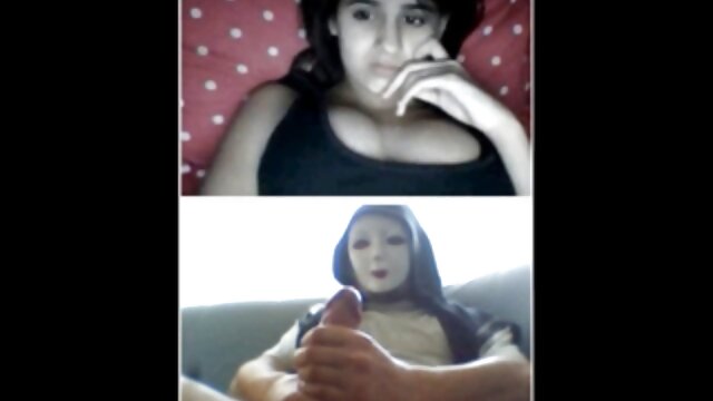 ایچ ڈی کے معیار :  ایک سنہرے بالوں والی ٹین لائنوں کے ساتھ راضی اس دانلود فیلم سکسی دختر کے سیاہ پریمی کے شوقین کرسی پر بالغ فحش ویڈیوز