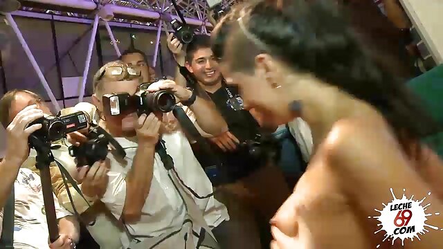 ایچ ڈی کے معیار :  ایک brunette بڑی چوچیان کے ساتھ ہو رہی ہے ایک کے عضو تناسل اس کے منہ فیلم سکسی همجنس کے اندر بالغ فحش ویڈیوز