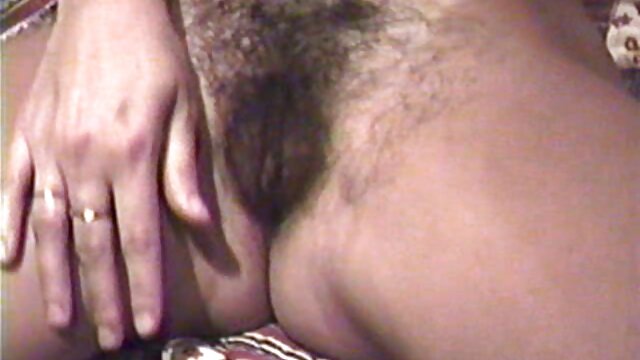 ایچ ڈی کے معیار :  ایک جوڑے کی لڑکیوں کو ان کے فیلم پورن خانوادگی جسم lotioned اور پھر آخر بالغ فحش ویڈیوز 