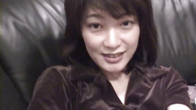 ایچ ڈی کے معیار :  ایک تصوراتی ، بہترین کام کے ارد گرد رولنگ کے ساتھ بستر پر ایک بڑے فیلم های سکسی کارتونی آدمی کے بالغ فحش ویڈیوز